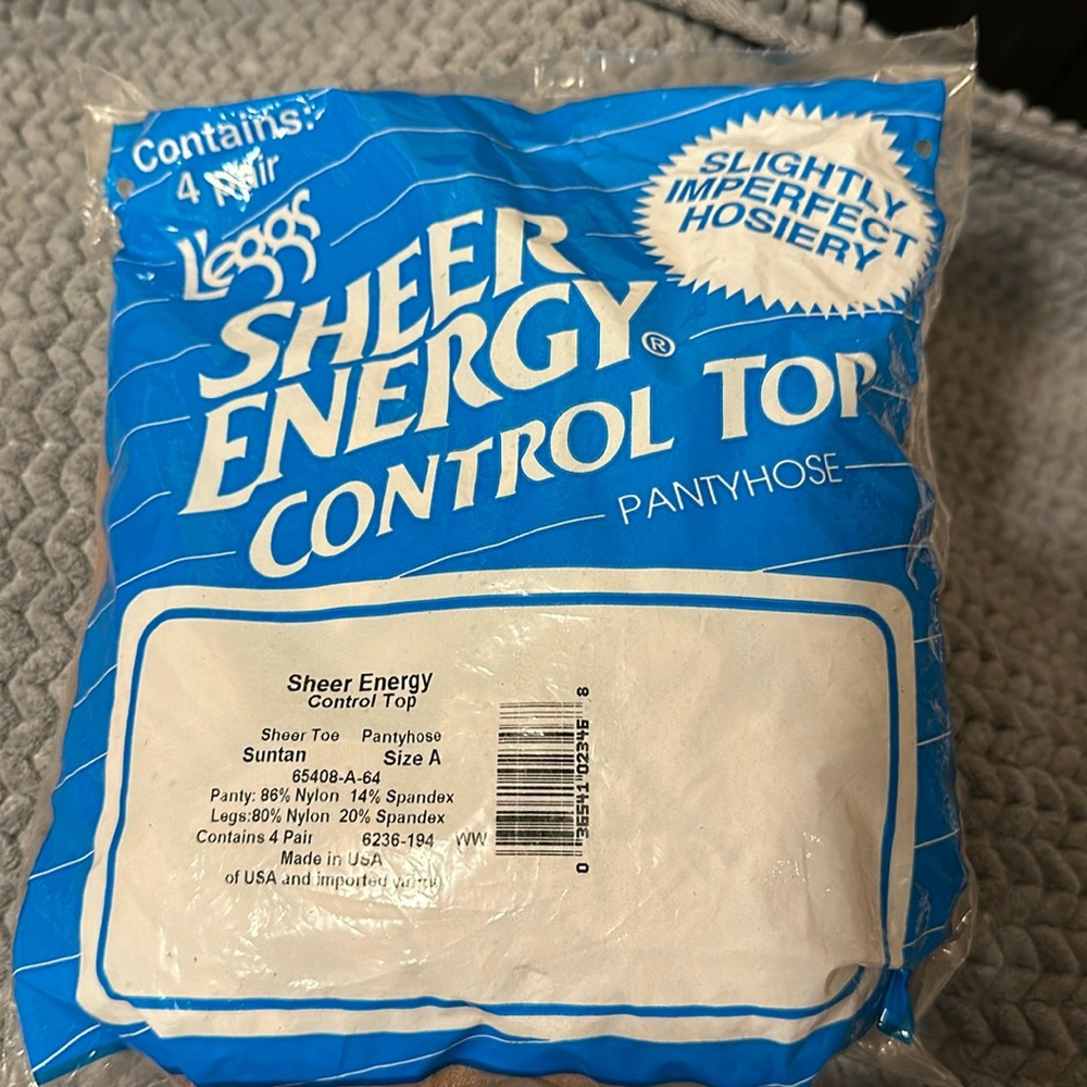 Leggs slightly imperfect control top pantyhose 4 pairs. Suntan. Size A